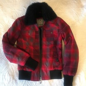 Women’s Fox brand flannel jacket